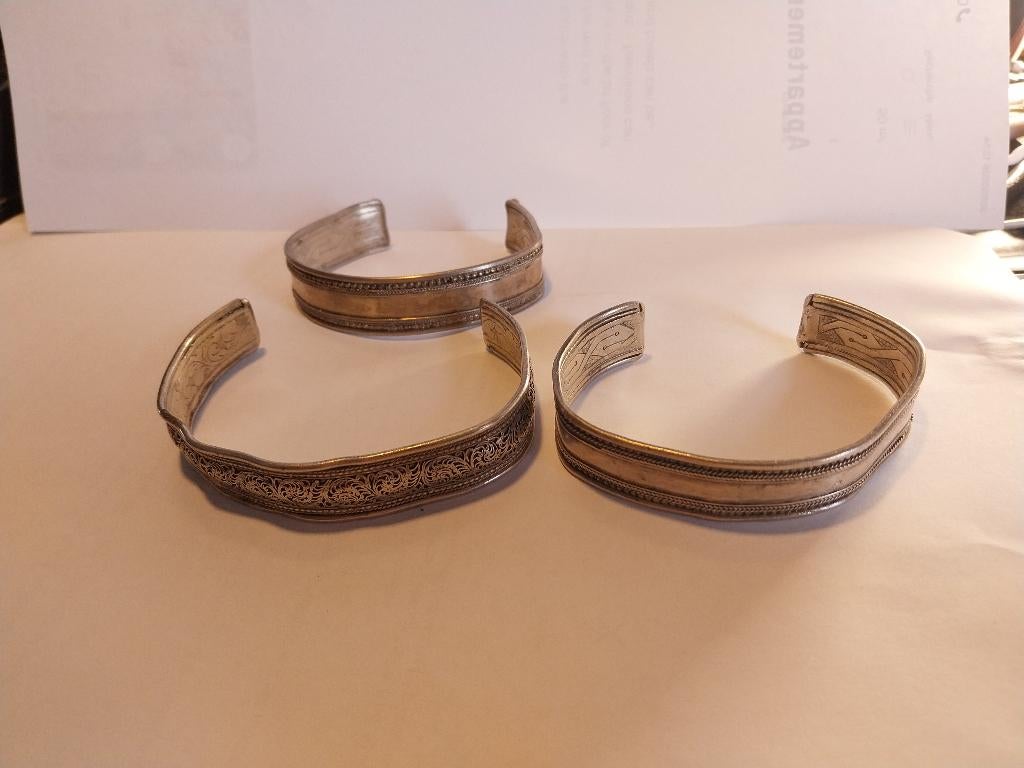 3  vintages bracelets  de 1971 en argent 925 du nepal, Bijoux, Sacs & Beauté, Bracelets, Enlèvement ou Envoi, Utilisé, Argent