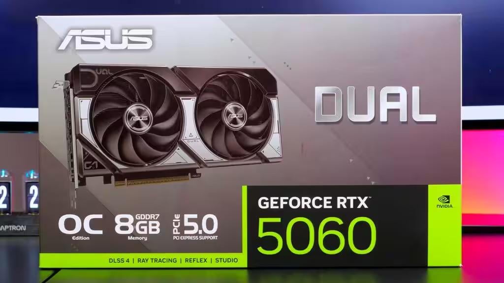 ASUS DUAL RTX 5060 8GB !  GARANTIE !, Informatique & Logiciels, Ordinateurs de bureau, Enlèvement