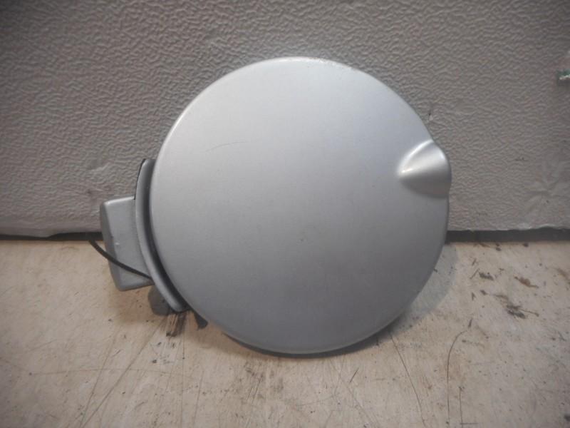 TRAPPE D'ESSENCE Opel Ascona C (84 / 89) (90043364), Autos : Pièces & Accessoires, Carrosserie & Tôlerie, Utilisé, Opel