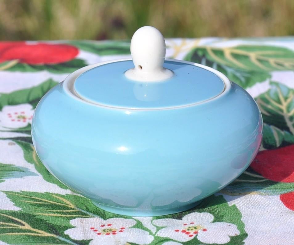 petite boite ronde en faïence sanwa ivory, Antiek en Kunst, Antiek | Keramiek en Aardewerk, Ophalen of Verzenden