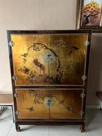 Unieke Chinese / Oosterse lak kast met gouddecor – TV kast, Enlèvement