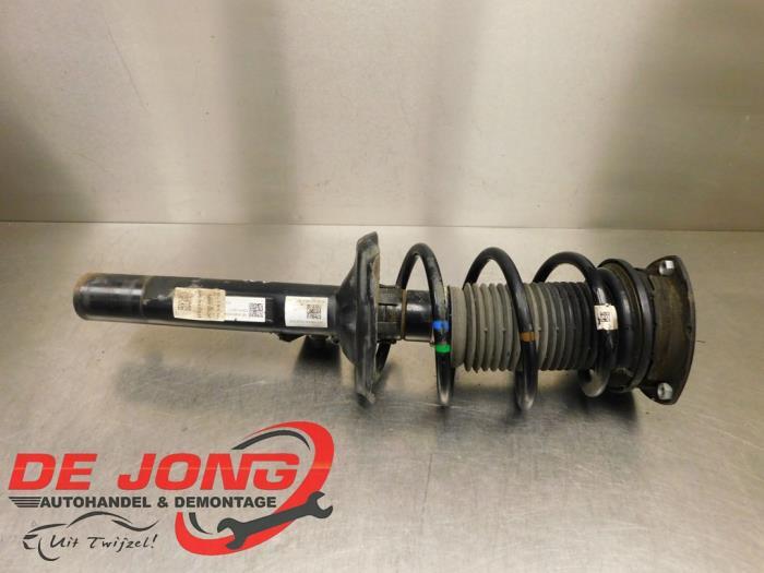 Barre amortisseur avant gauche d'un Volkswagen Golf Sportsva, Autos : Pièces & Accessoires, Suspension & Châssis, Volkswagen, Utilisé