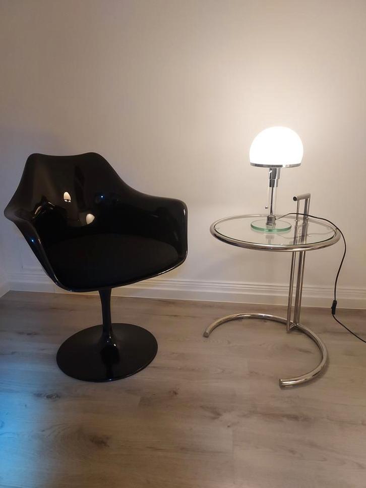 Lampe de table design, Maison & Meubles, Lampes | Lampes de table, Enlèvement ou Envoi