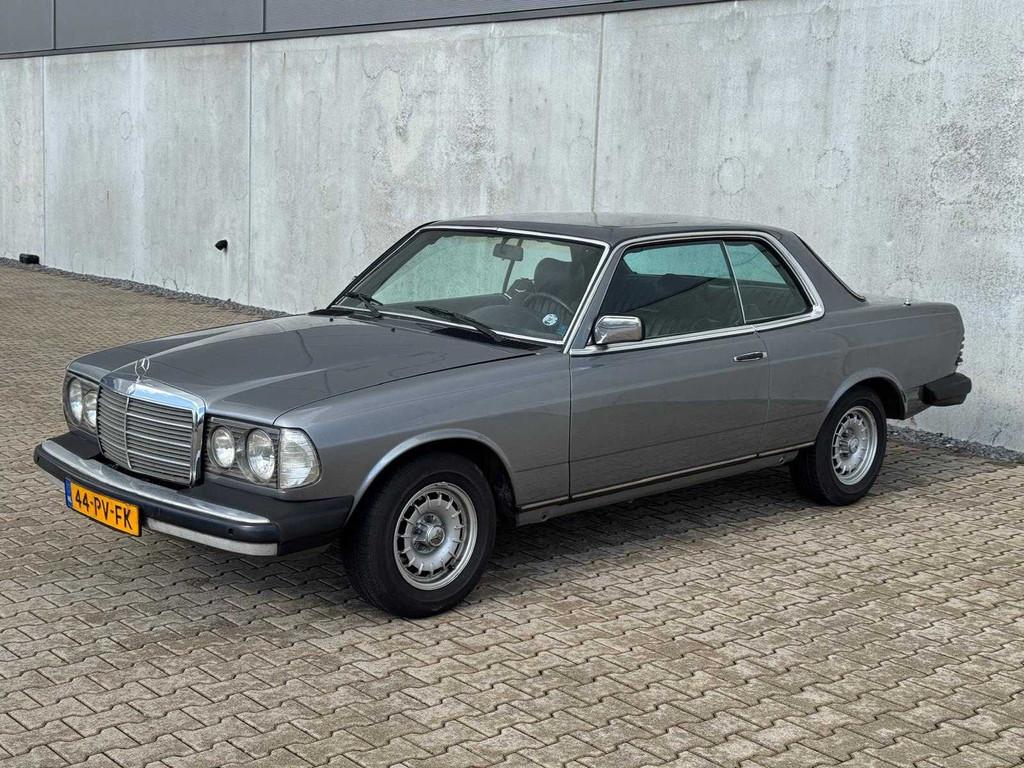 1983 Mercedes-Benz 300 CD Personenauto, Auto's, Automaat, Gebruikt, Overige modellen, Cabriolet