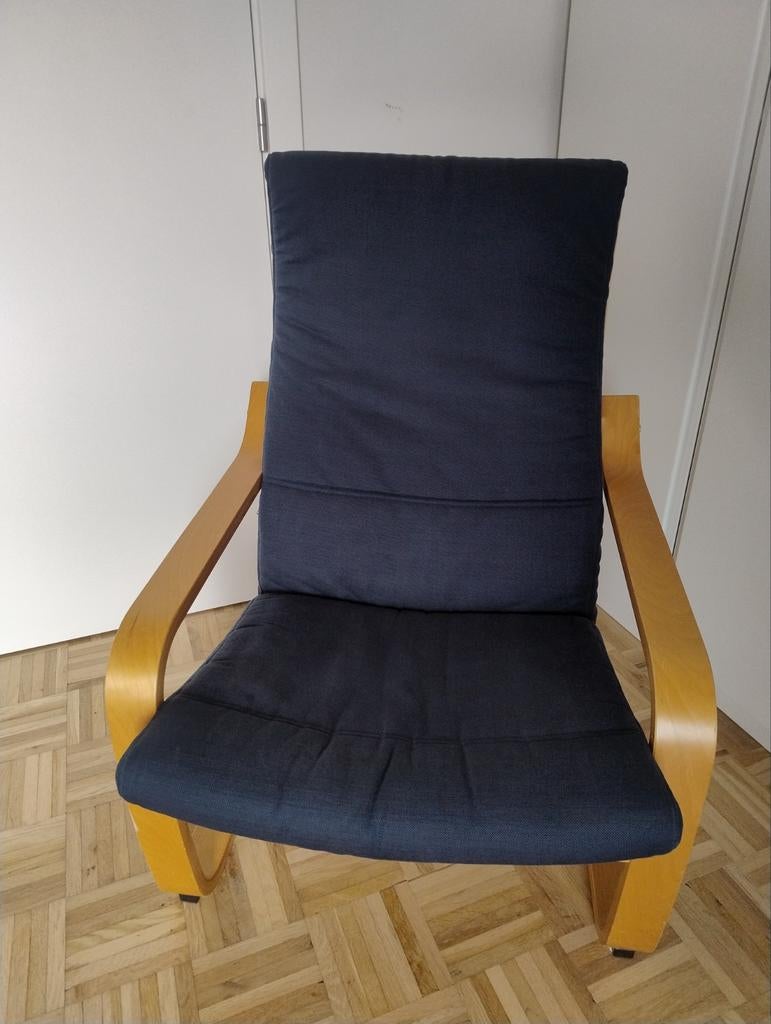 Ikea Poang schommelstoel met voetensteun, Huis en Inrichting, Fauteuils, Ophalen, Zo goed als nieuw, Stof, Scandinavisch - Ikea