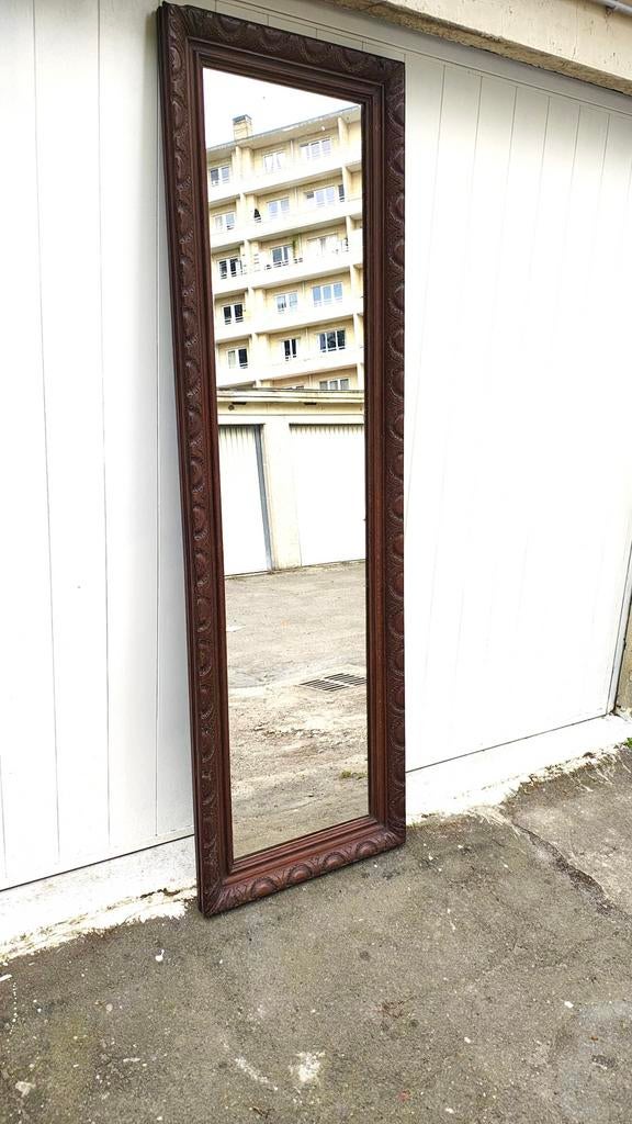 Ancien grand miroir en bois 195 x 60 cm, Antiquités & Art, Antiquités | Miroirs, Enlèvement