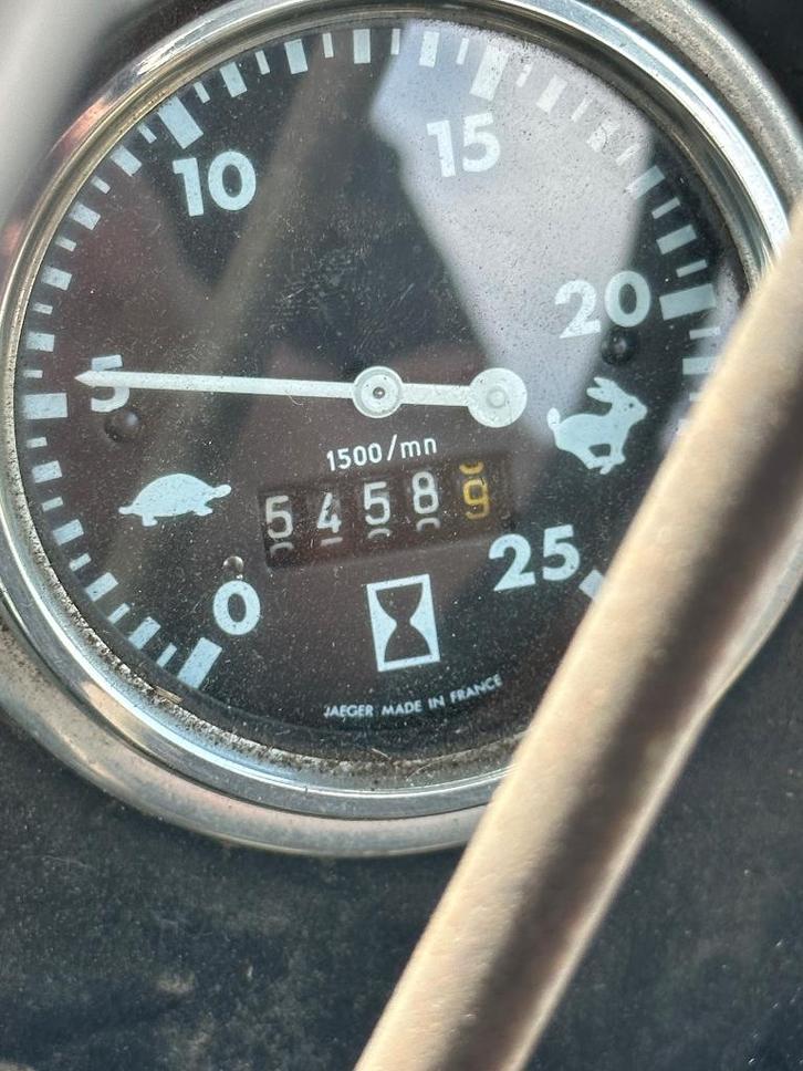 Massey ferguson 560 Traktor powershift, Articles professionnels, Articles professionnels Autre, Enlèvement