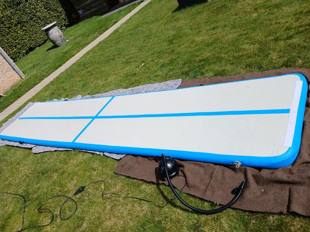 Airtrack 5m x 1m, Sports & Fitness, Gymnastique, Enlèvement, Comme neuf, Matériel