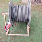 100m kabel 4x2.5, Doe-het-zelf en Bouw, Elektriciteit en Kabels, Ophalen