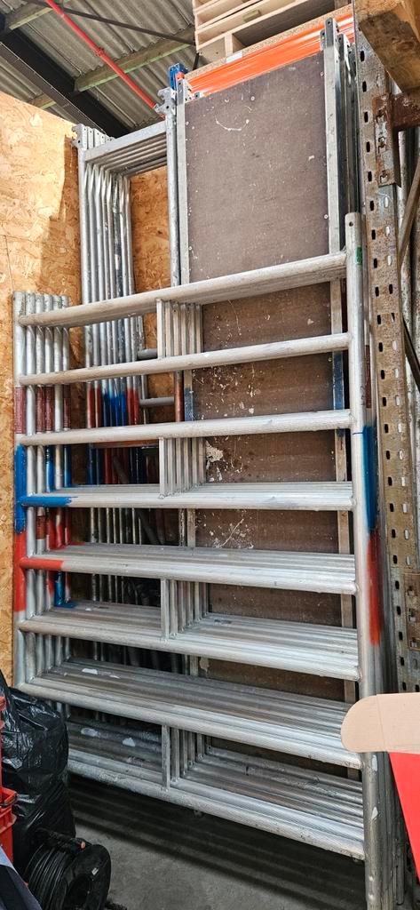 Aluminium steiger/stelling Layher, Doe-het-zelf en Bouw, Steigers, Ophalen