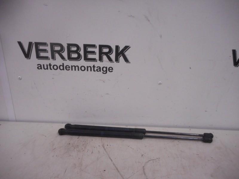 GASDRUKVEERSET ACHTER Opel Astra H GTC (L08) (gm13220159), Gebruikt, Opel