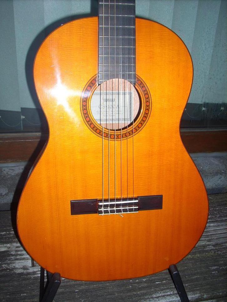 Yamaha  3/4  klassieke gitaar, Muziek en Instrumenten, Snaarinstrumenten | Gitaren | Akoestisch, Ophalen