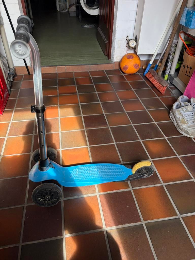 step, Vélos & Vélomoteurs, Trottinettes, Enlèvement, Comme neuf