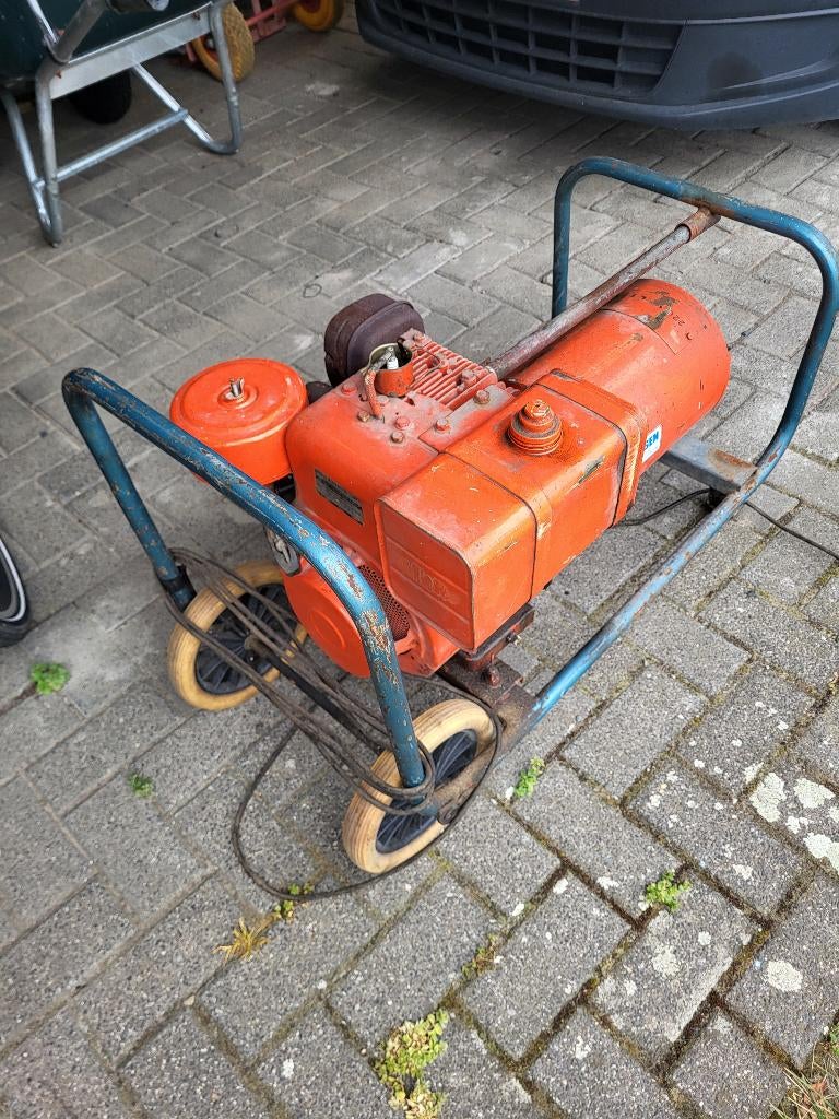 stroomgroep 3500 w, Enlèvement, Utilisé, Moins de 5 kVA, Essence