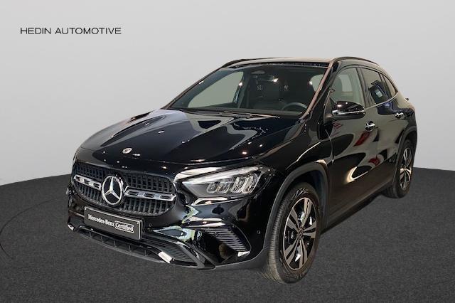 Mercedes-Benz GLA-Klasse 250 e Luxury Line | Panoramisch Dak, Auto's, Mercedes-Benz, Stof, Zwart, 4 cilinders, 16 kWh