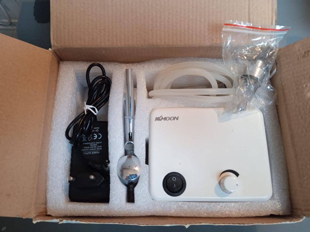 Complete airbrush-set met elektrische compressor, Ophalen of Verzenden, Zo goed als nieuw, Airbrush en Accessoires