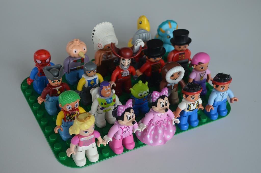 Lego - Duplo speciale popjes en dieren.€ 3,00 per stuk., Inclusief minifiguren, Overige thema's, Ophalen of Verzenden, Zo goed als nieuw