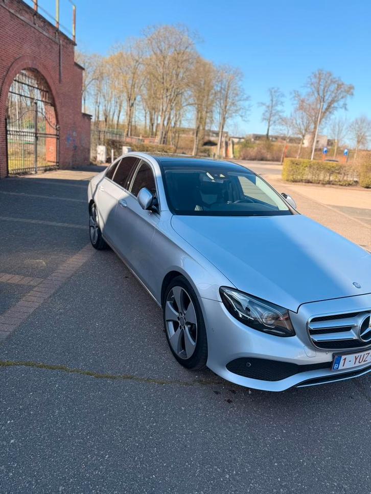 Mercedes Benz E220, Auto's, Mercedes-Benz, Bedrijf, E-Klasse, ABS, Achteruitrijcamera, Adaptieve lichten, Adaptive Cruise Control
