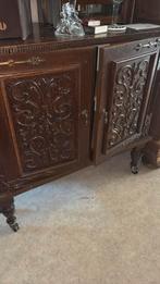 Kast op wieltjes, Ophalen