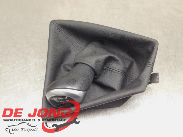 Versnellingspookhoes van een BMW 2-Serie, Auto-onderdelen, Interieur en Bekleding, Gebruikt, -, -, Ophalen of Verzenden