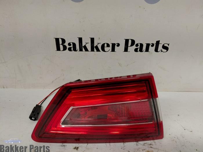 Feu arrière gauche d'un Renault Clio, Autos : Pièces & Accessoires, Éclairage, Renault, Utilisé, 3 mois de garantie