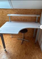 Bureau, Ophalen, Zo goed als nieuw, Bureau