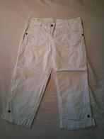 witte short - maat XS, Kleding | Dames, Wit, Ophalen of Verzenden, Zo goed als nieuw, Driekwart