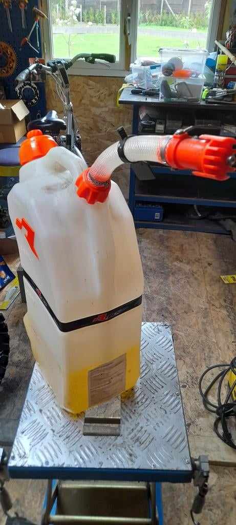 Te koop wegens einde hobby, Ophalen