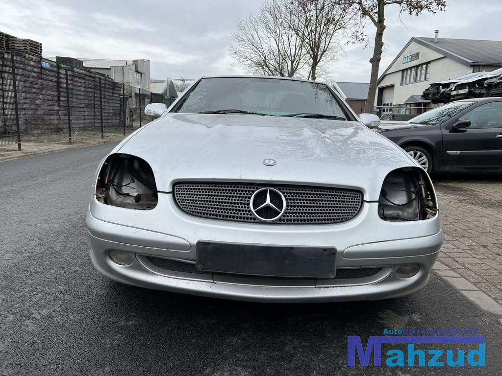 MERCEDES SLK 200 2.0 R170 744 111958 Demontage onderdelen, Gebruikt, Mercedes-Benz AG, Mercedes-Benz, Mercedesstrasse 120
70372  Stuttgart, DE