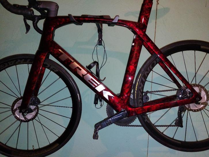 Trek Madone slr7, Fietsen en Brommers, Fietsen | Racefietsen, Zo goed als nieuw, Heren, Overige merken, Carbon, Ophalen