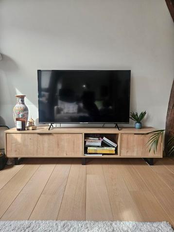 MIDALIA TV-meubel 2 deuren/1 nis (180x40x35)  beschikbaar voor biedingen