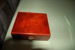 drie humidors te koop, waaronder 1 reishumidor  als nieuw !, Ophalen, Zo goed als nieuw