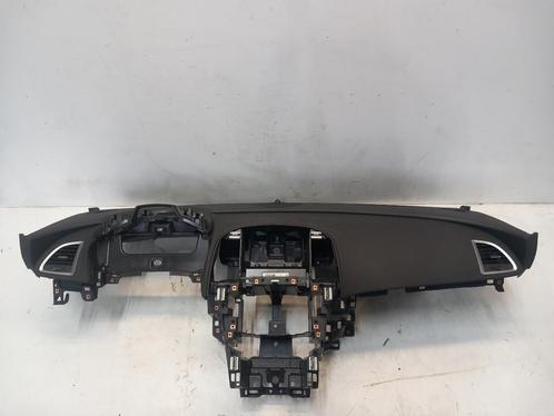 DASHBOARD Opel Astra J (PC6 / PD6 / PE6 / PF6), Auto-onderdelen, Dashboard en Schakelaars, Opel, Gebruikt