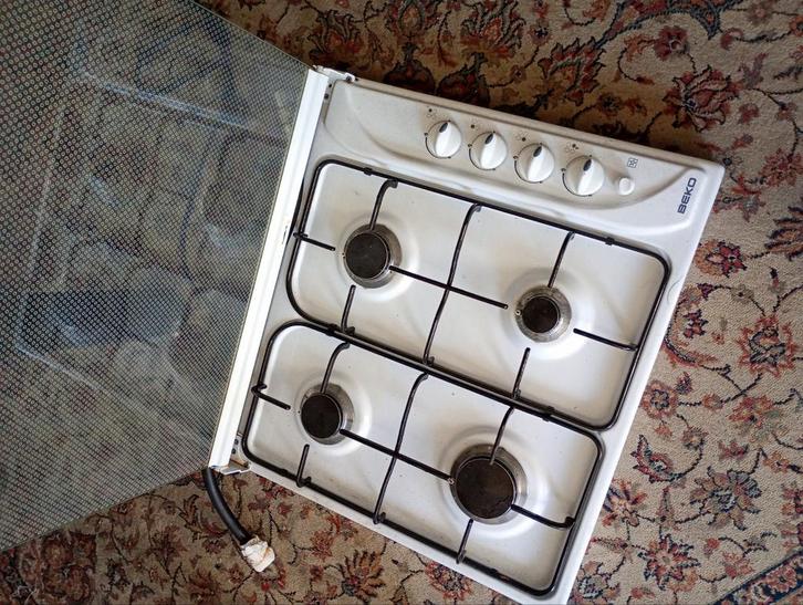 Gasvuur met electronische ontsteking, Elektronische apparatuur, Kookplaten, Zo goed als nieuw, Gas, Ophalen