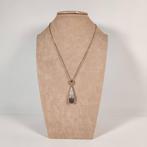 Collier de bijoux Victoria - pendentif en forme de larme., Bijoux, Sacs & Beauté, Colliers, Enlèvement ou Envoi