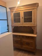 Karaktervolle vol houten kast in zeer goede staat, Huis en Inrichting, Kasten | Buffetkasten, Ophalen, Gebruikt, Glas, Met deur(en)