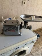 Vleesmolen, Zakelijke goederen, Ophalen