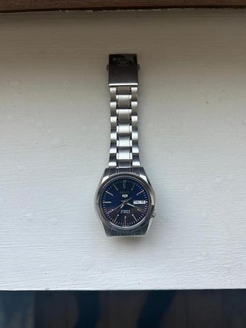 Seiko 5 horloge beschikbaar voor biedingen