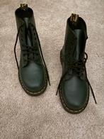 Dr. martens groen maat 40, Lage of Enkellaarzen, Ophalen of Verzenden, Zo goed als nieuw, Groen