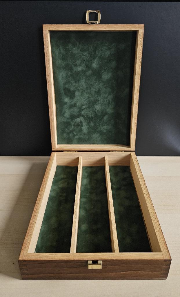 Sieradendoosje opslag hout eikenhouten groen fluweel, Handtassen en Accessoires, Overige Accessoires, Ophalen of Verzenden