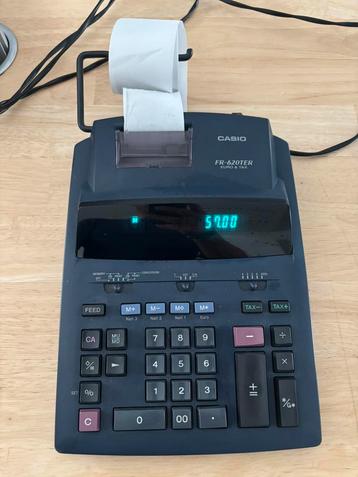 Grote kassa rekenmachine Casio beschikbaar voor biedingen