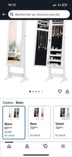 Armoire a bijoux, Enlèvement