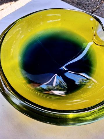 Murano grote schaal: Murano Sommerso Art Glass. beschikbaar voor biedingen
