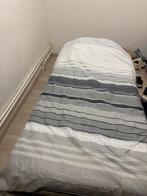 Opklapbed met matras lakens 1 persoons, Ophalen, Zo goed als nieuw, Matras
