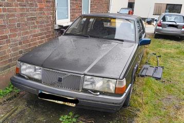 Volvo 760 van 1989 met toebehoren beschikbaar voor biedingen