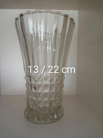 Grand vase en verre vintage 