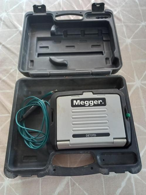 Megger tester DET3TD, Bricolage & Construction, Instruments de mesure, Utilisé, Autres appareils de mesure ou compteurs, Enlèvement ou Envoi