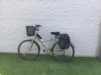 Sportieve damesfiets met alle accessoires( zie omschrijving), Fietsen en Brommers, Ophalen, Zo goed als nieuw