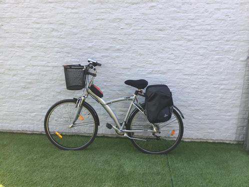 Sportieve damesfiets met alle accessoires( zie omschrijving), Fietsen en Brommers, Fietsen | Dames | Damesfietsen, Zo goed als nieuw