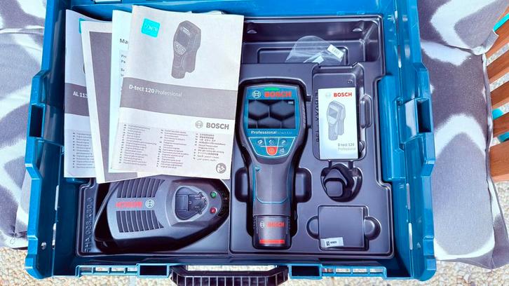 Bosch Proffesional D-Tect 120 Multidetector in NIEUWSTAAT, Doe-het-zelf en Bouw, Meetapparatuur, Zo goed als nieuw, Ophalen